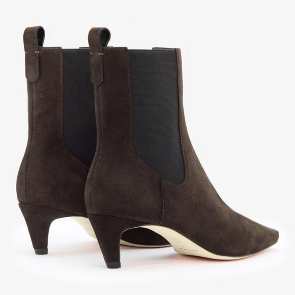 Reformation Roberta Kitten Heel Chelsea Boot - Picture 3 of 13